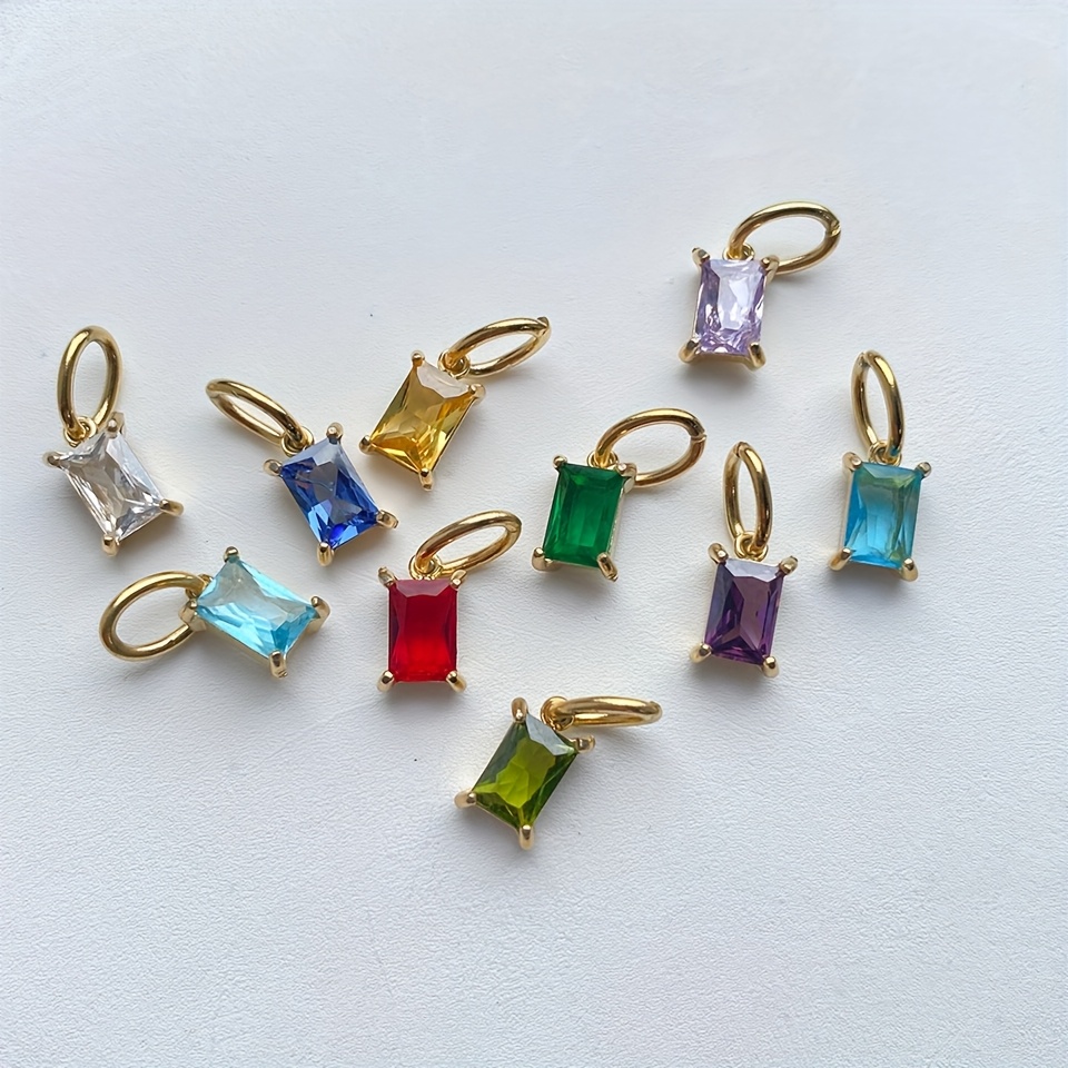 Women's Vintage Geometric Square Pendant Necklace